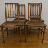 Série de quatre chaises style Louis XVI en bois sculpté