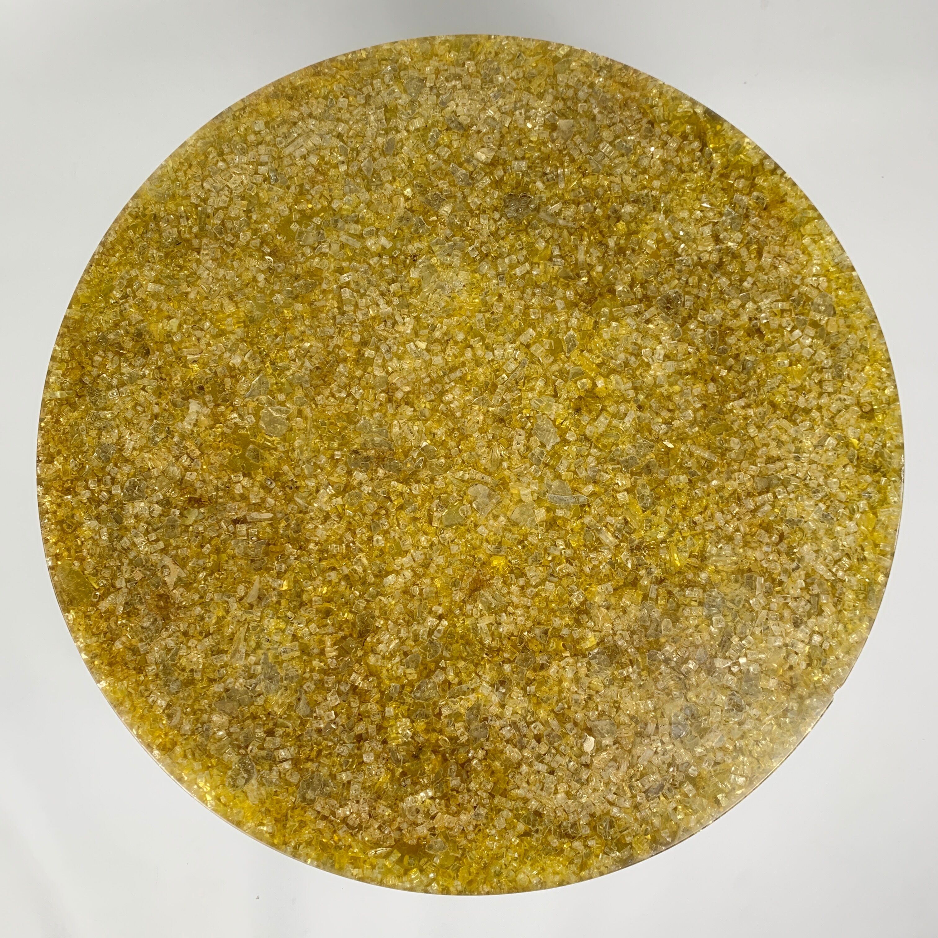 Coffee table in resin fractal kind