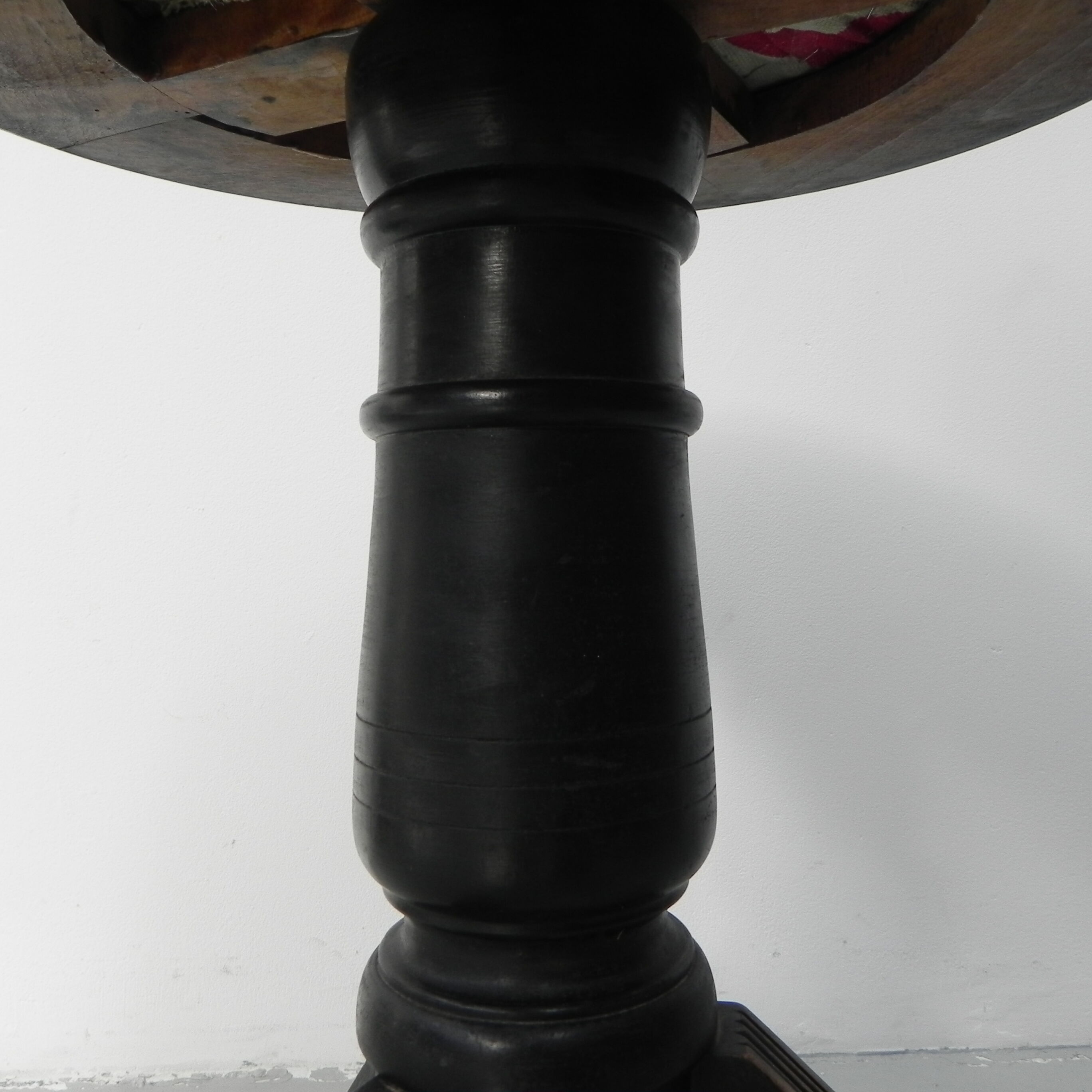 Art Deco piano stool on tripod