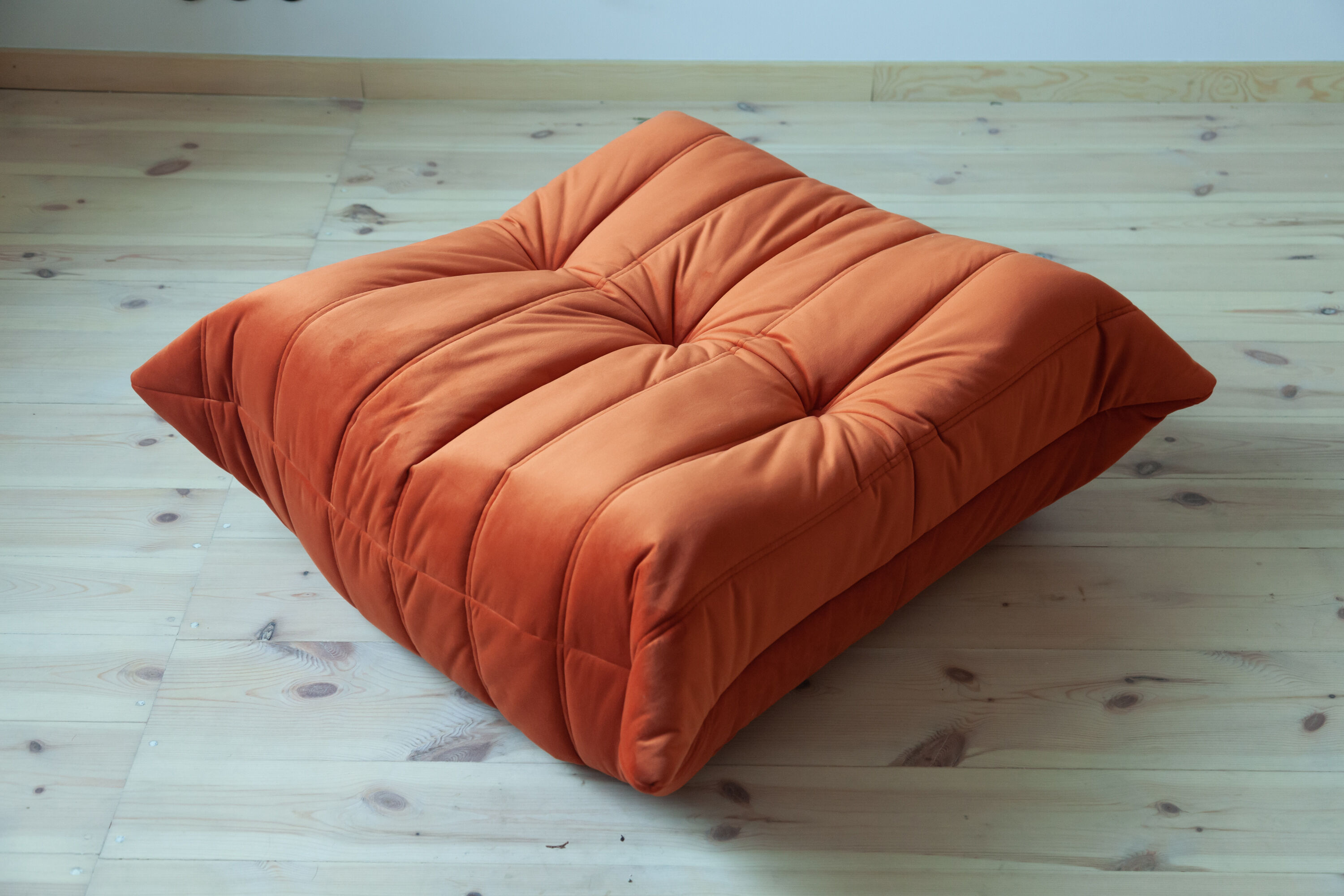 Togo armchair and footstool model designed by Michel Ducaroy 1973