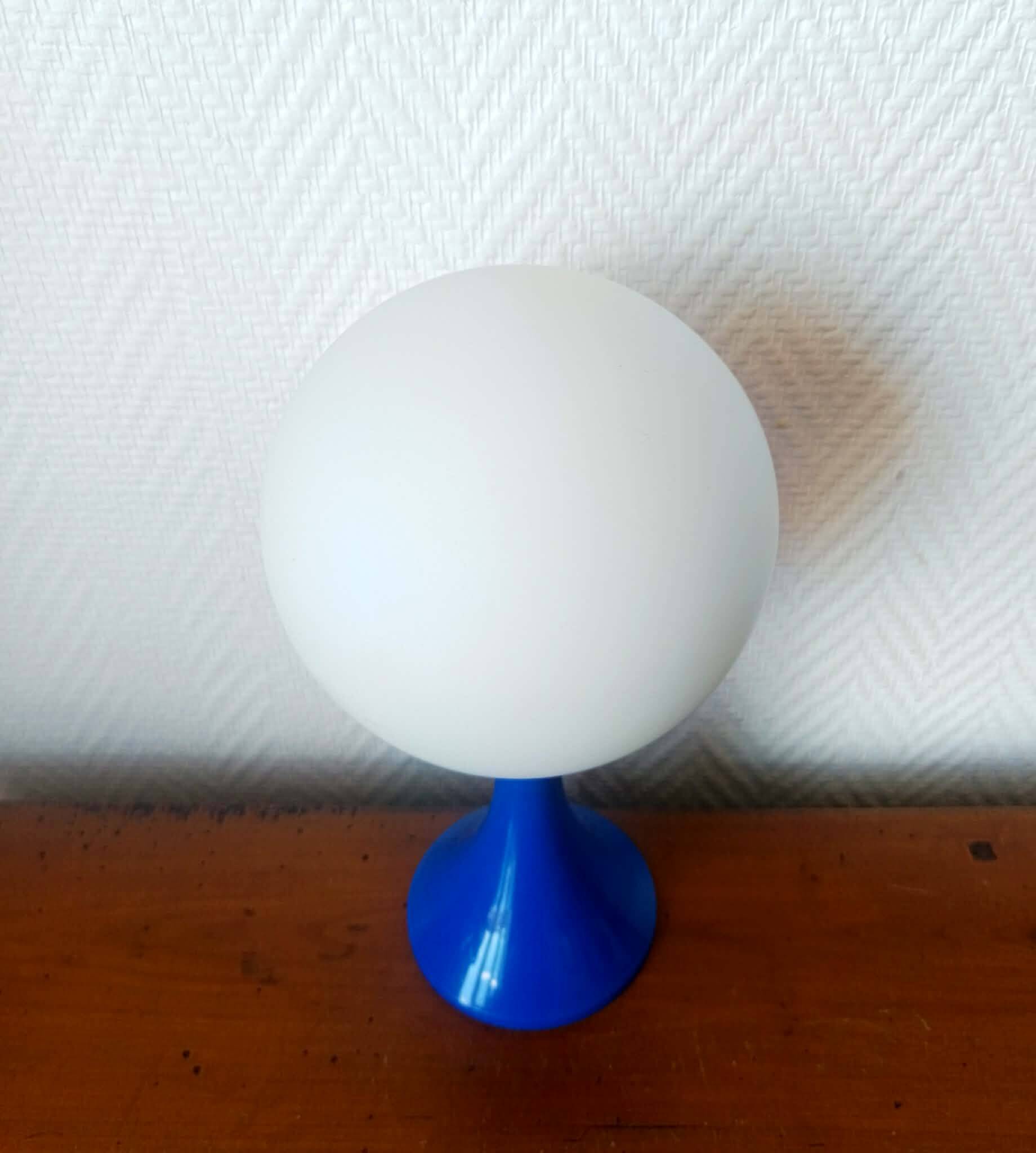 Space age blue and opaline lamp 1970
