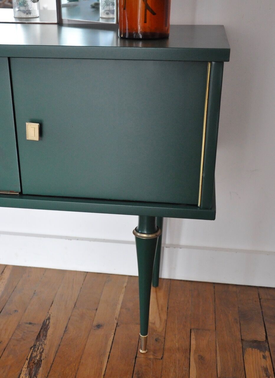 Hairdresser 60 years