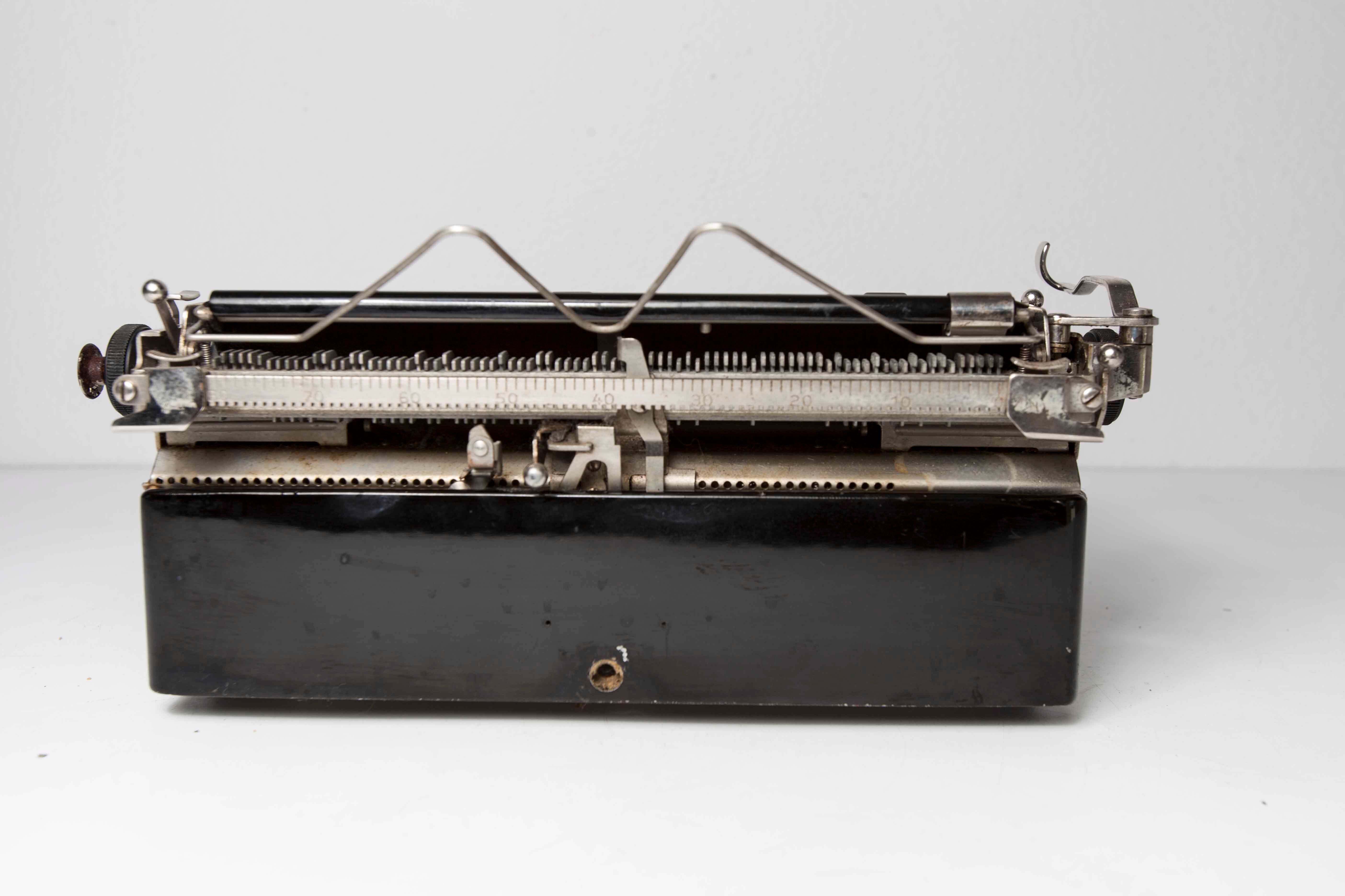 Rexpel Luxe Typewriter Germany 1927