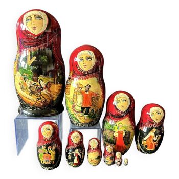 Poupées russes - matriochka peinte a la main - 10 figures