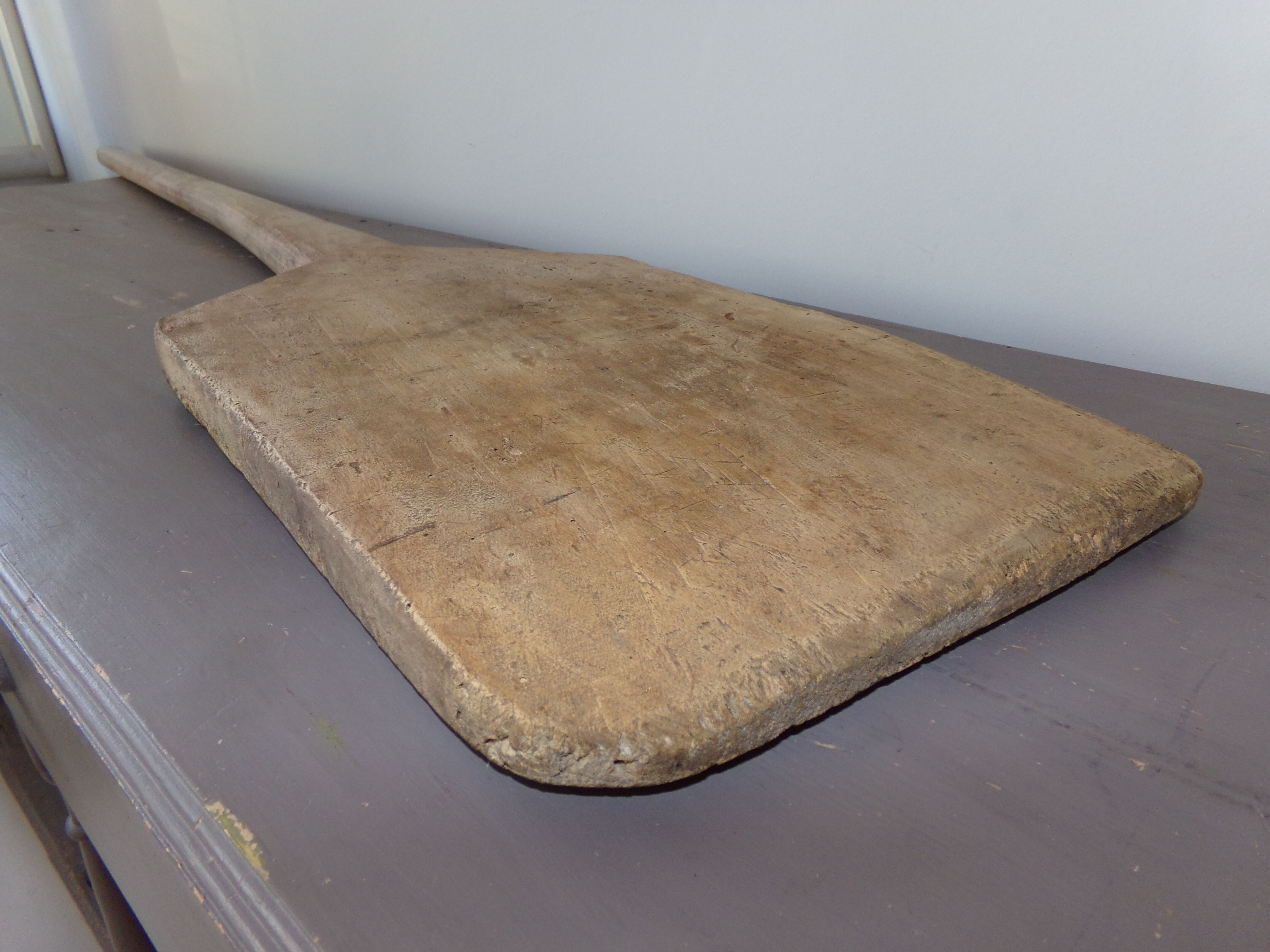 Wooden baker's shovel