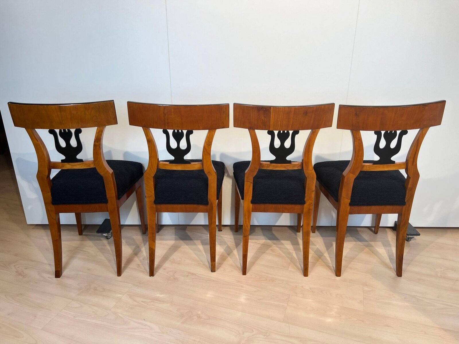German Biedermeier Chairs in Cherry Veneer, 1830, Set of 4
