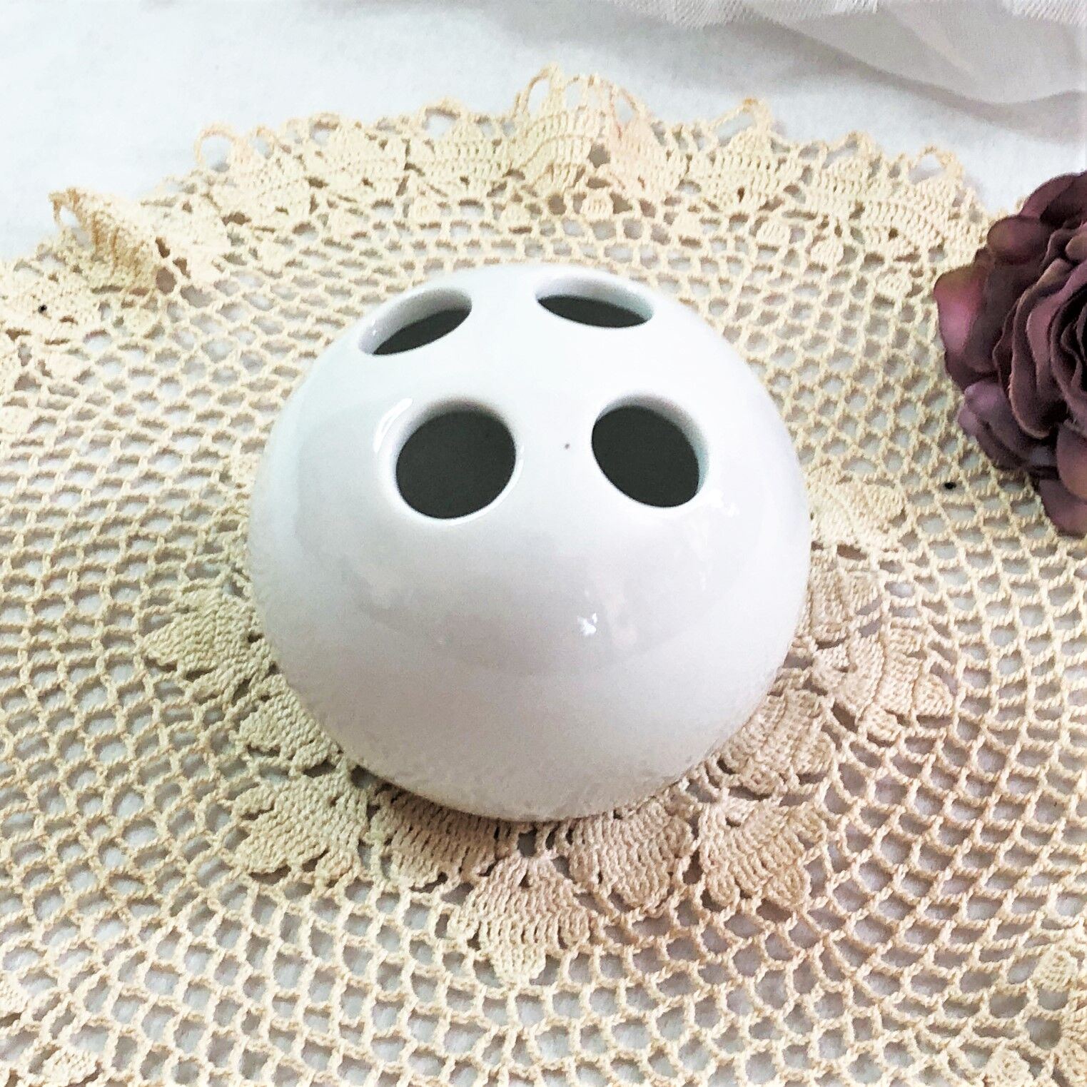 Bouquet maker vase soliflore porcelain