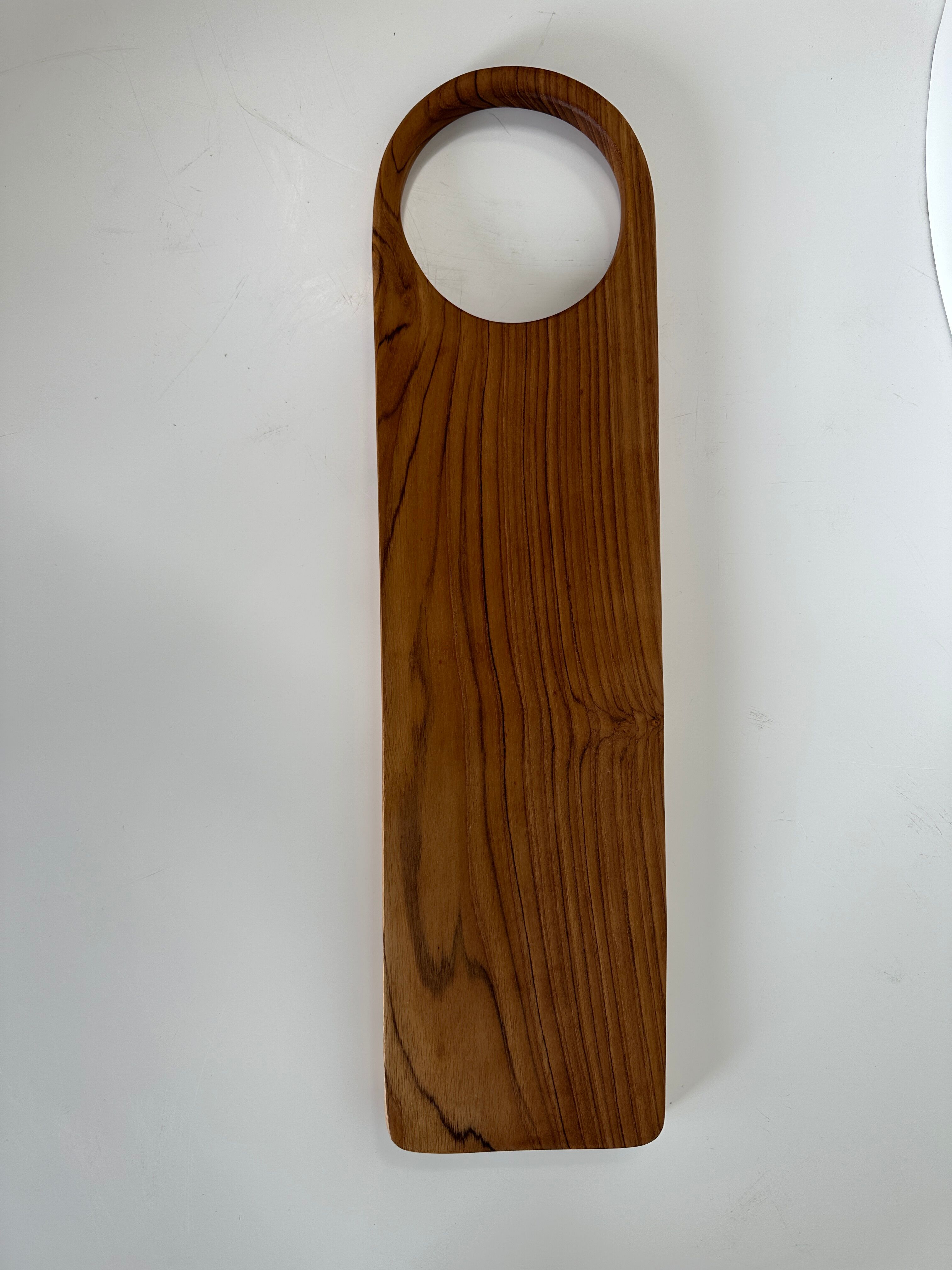 Cutting or presentation board of monoxyl teak with handle (T1)