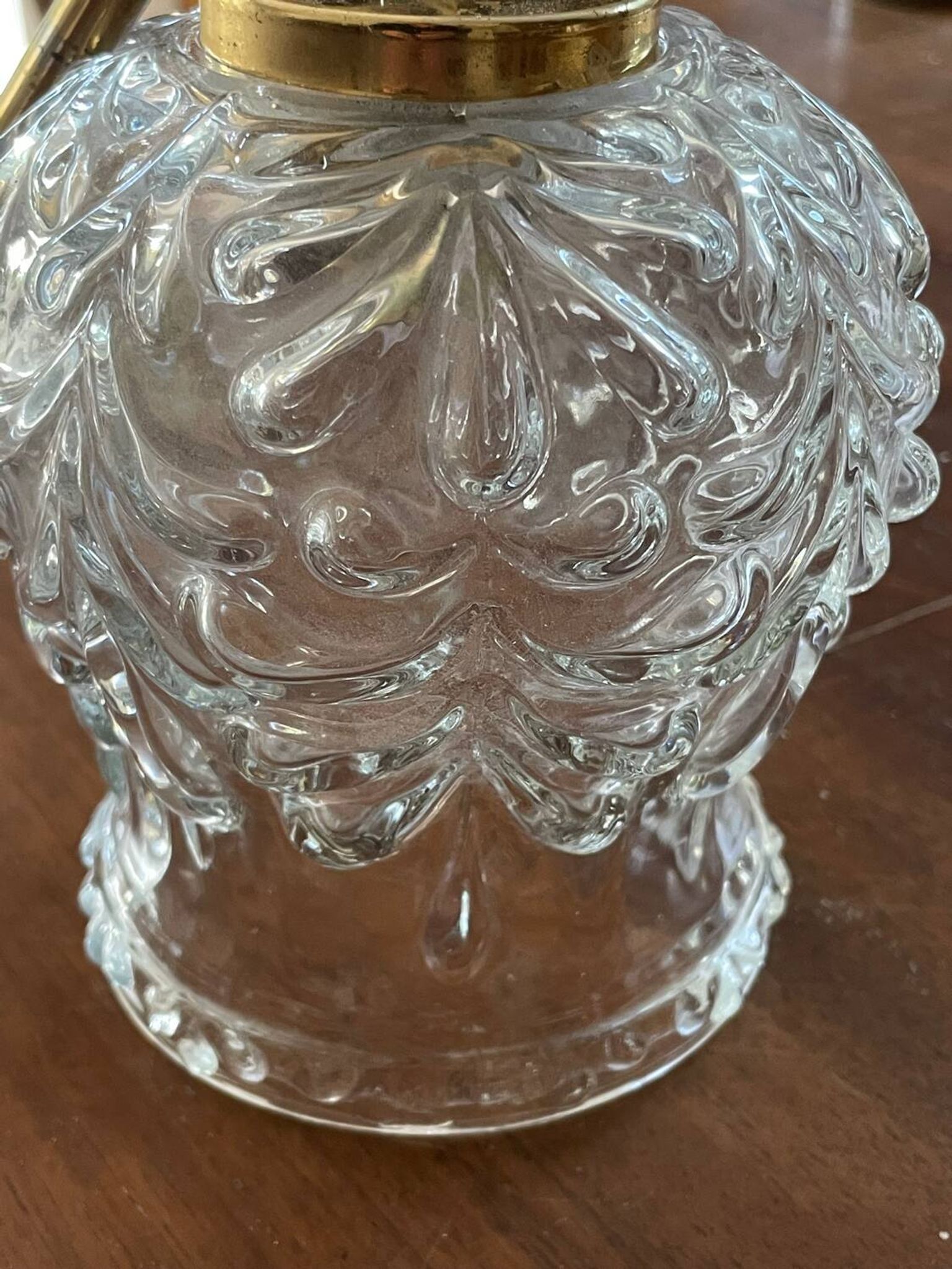 Suspension en verre moulé et métal doré vintage