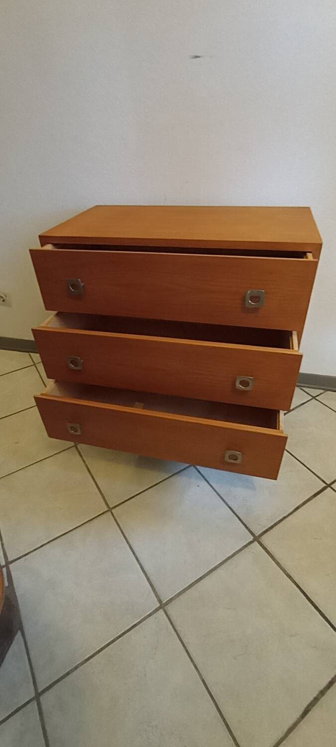 Vintage Scandinavian chest of drawers