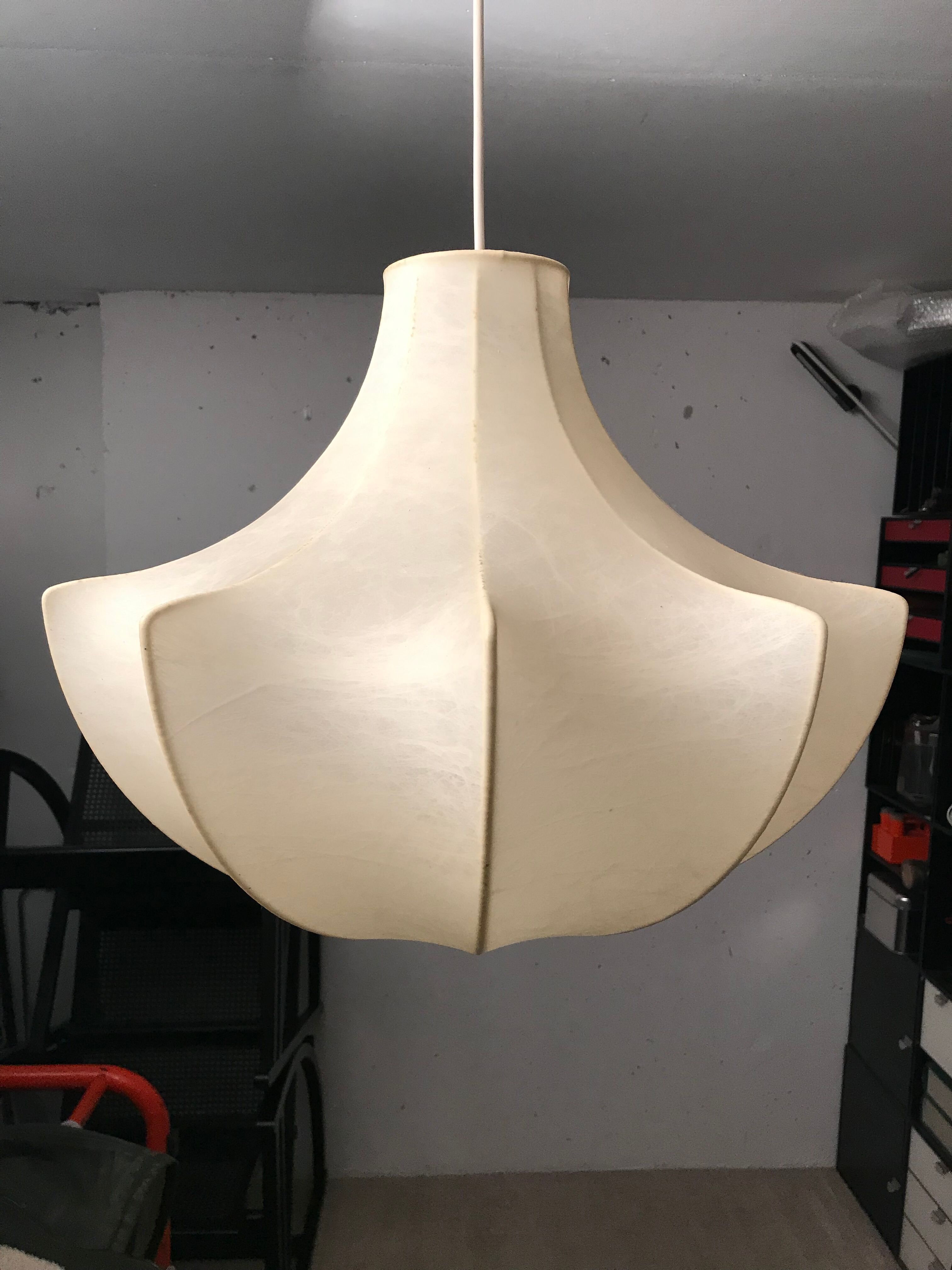 Cocoon hanging lamp, 1970