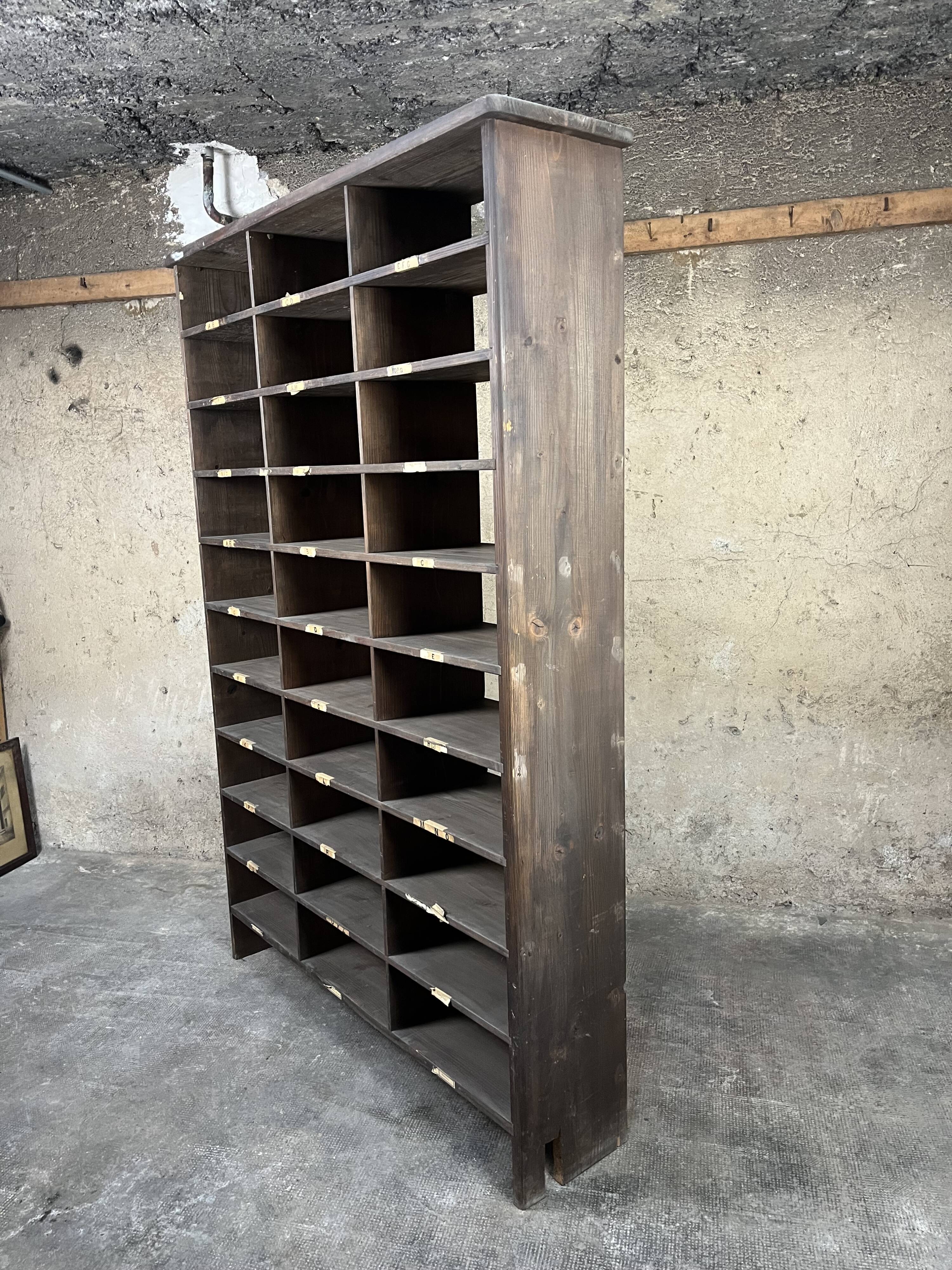 Locker trade furniture