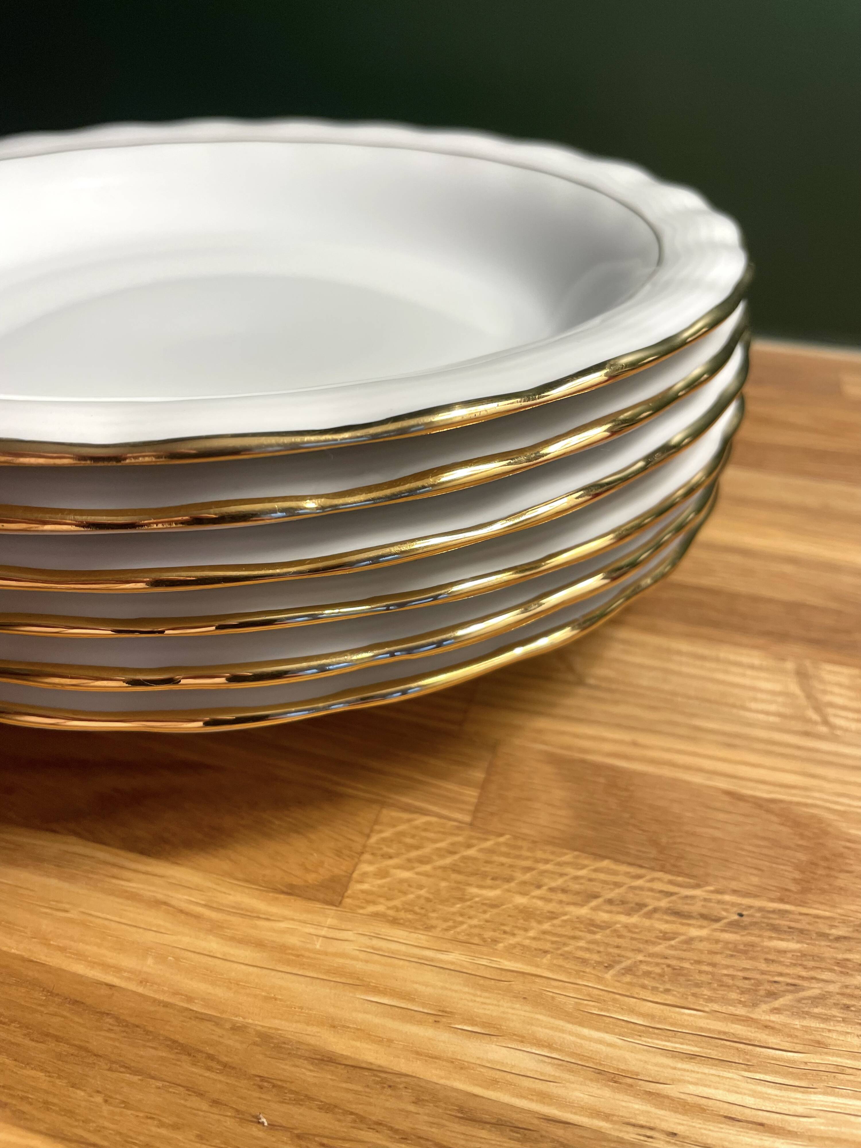 6 Limoges porcelain soup plates signed P. Dessagne in very good condition