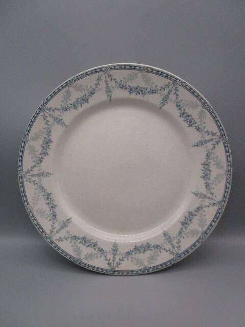 Antique serving dish in creil montereau earthenware, mignon model.