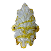 Applique en verre dépoli en forme de feuille orange Murano, verre texturé et détails dorés, Italie années 1970.