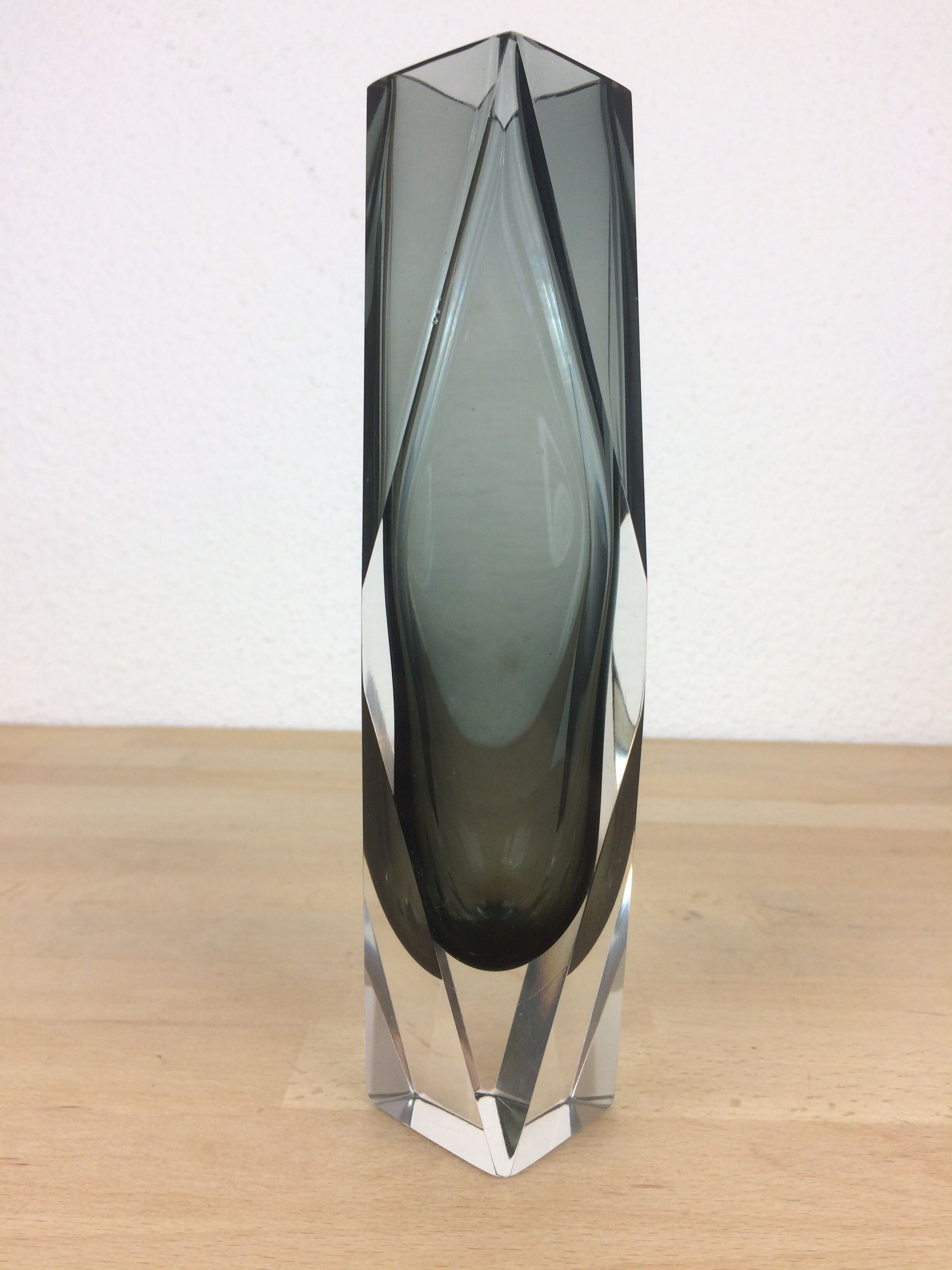 Vase Sommerso smoked glass soliflore, Murano