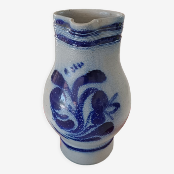 Pitcher in grey and cobalt blue sandstone