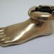 Anthropomorphic ashtray solid brass foot design 70s