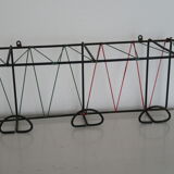 Wall-mounted coat rack hat holder metal scoubidou wire green/red 1950