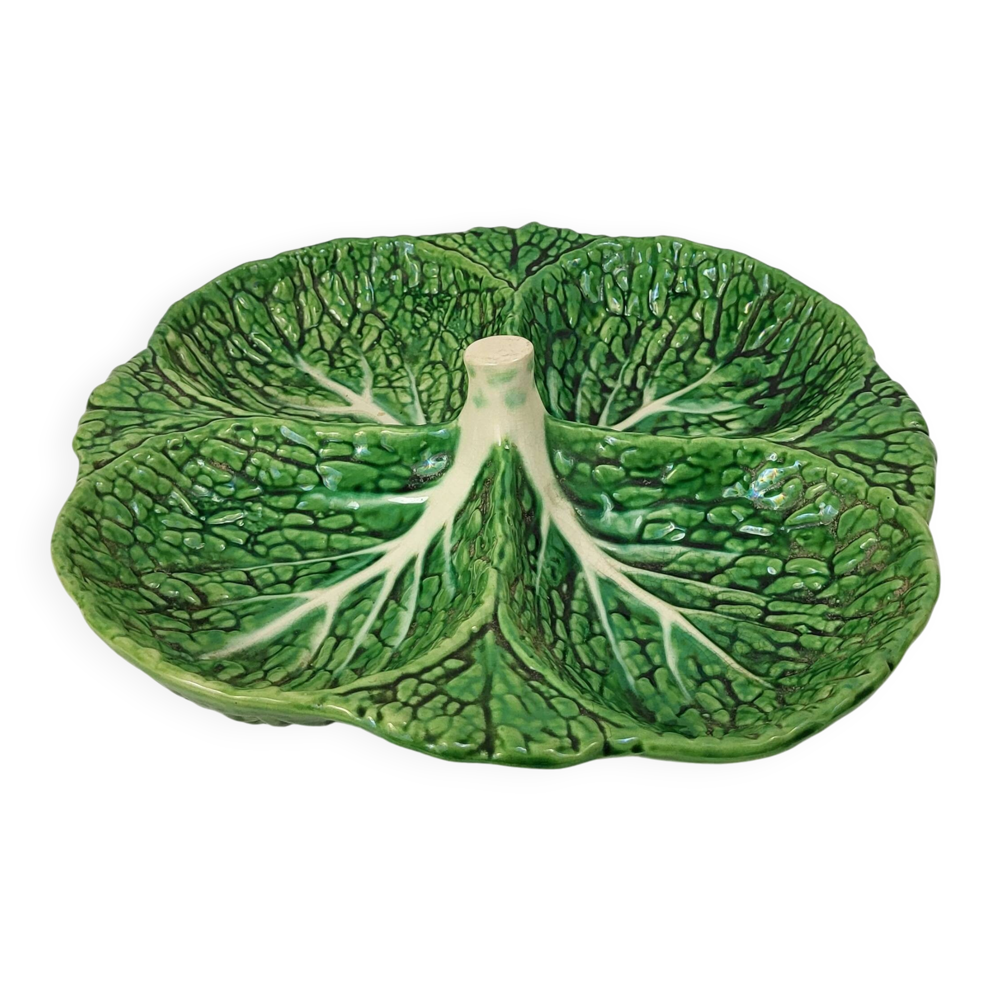 Serving dish / cabbage leaf slip