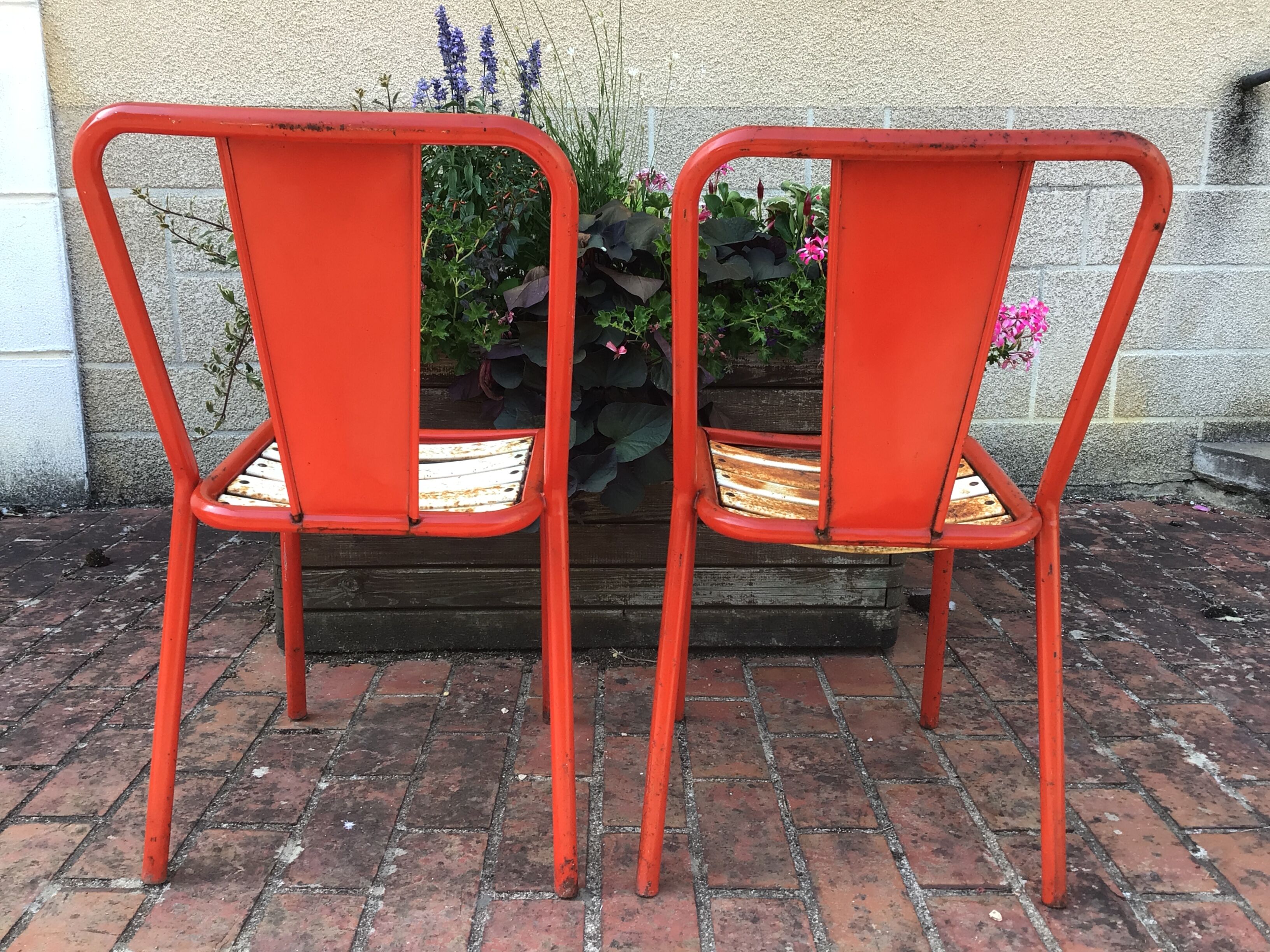 Paire de chaises Tolix model T4 par Xavier Pauchard
