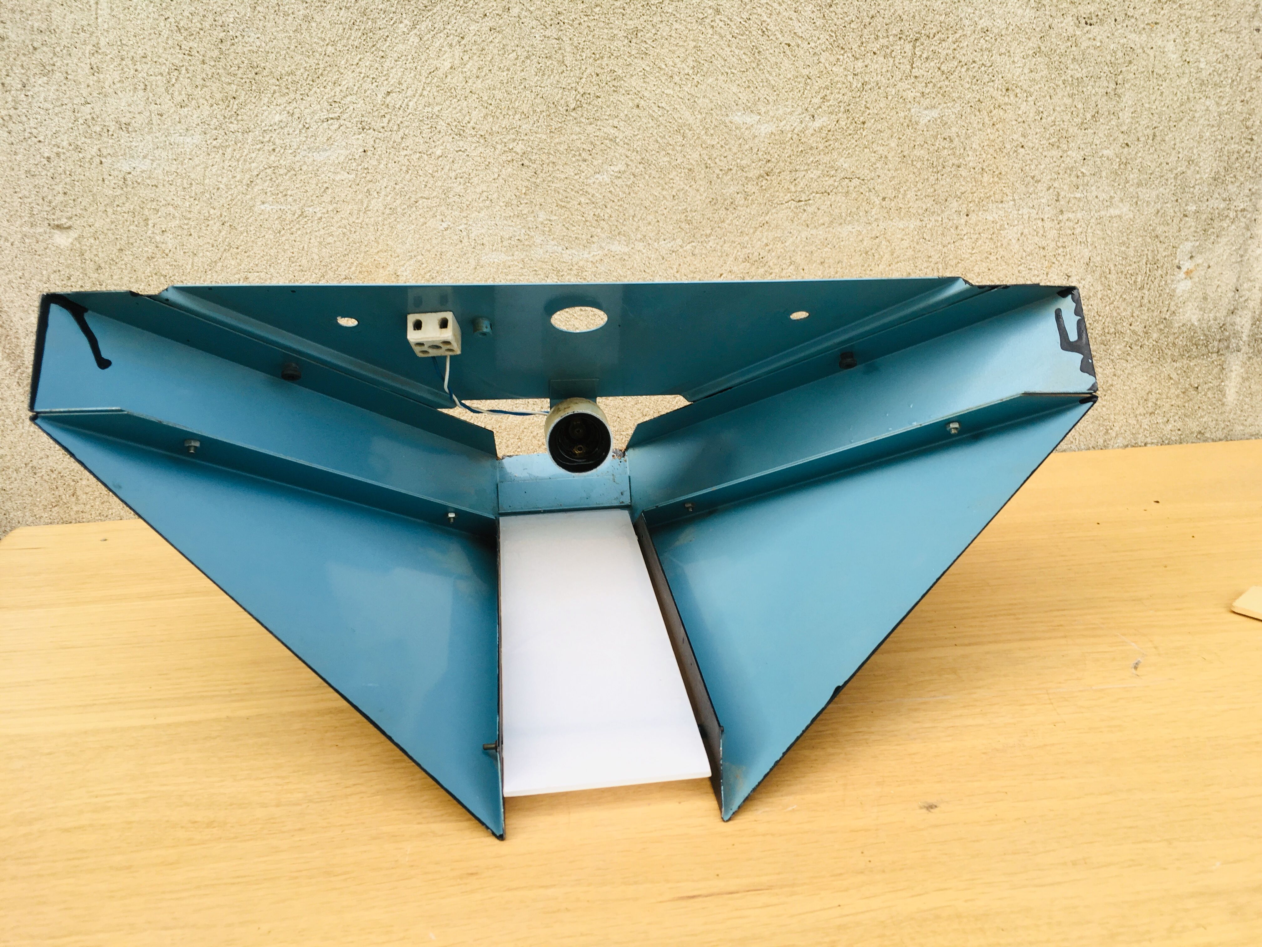 40/50's workshop wall light
