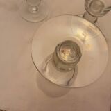 3 verres a eau anciens sur pied