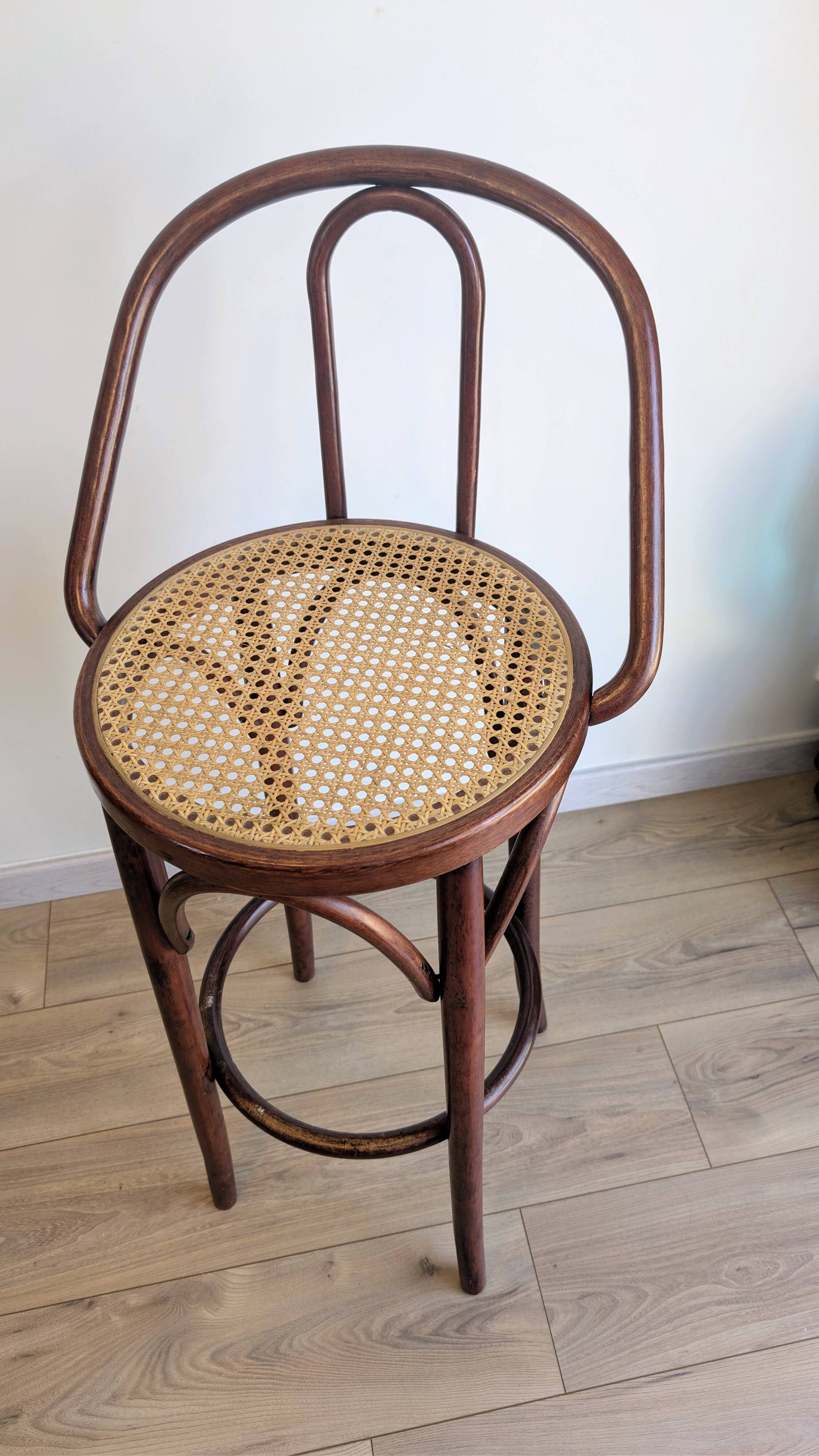 Bistro bar chair in curved wood and cane in Thonet style