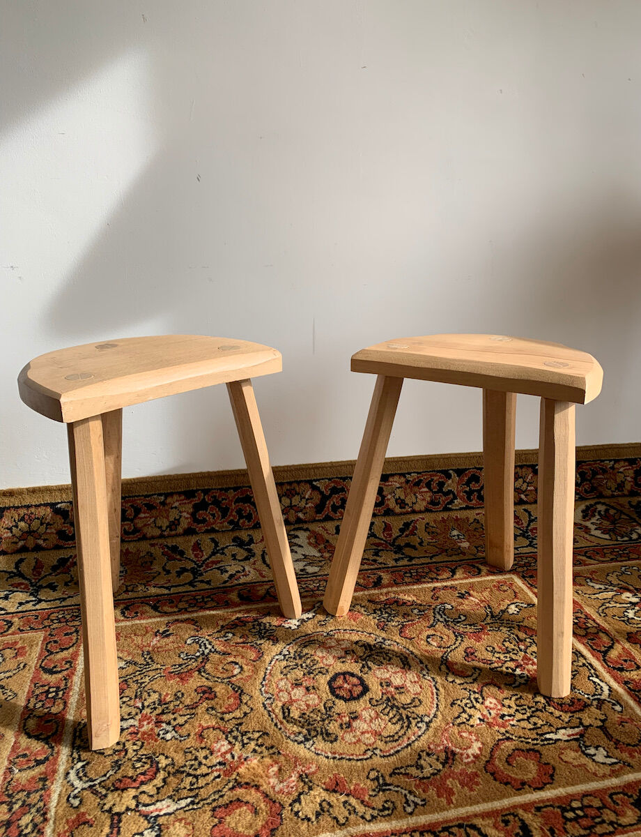 Paire de tabourets  bois brut