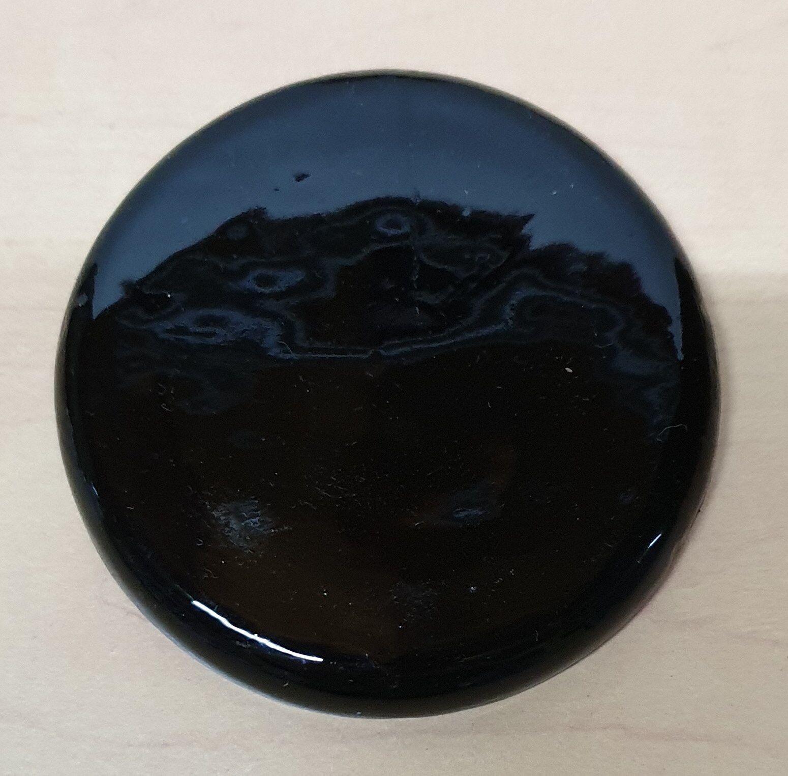 Lasy wooden glass underside