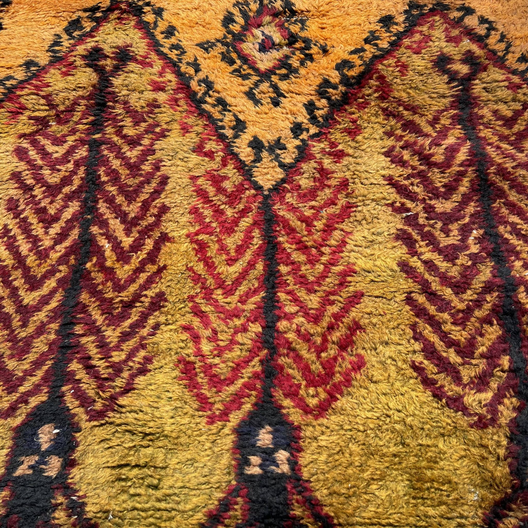 Vintage turkish rug runner, 320 x 90 cm