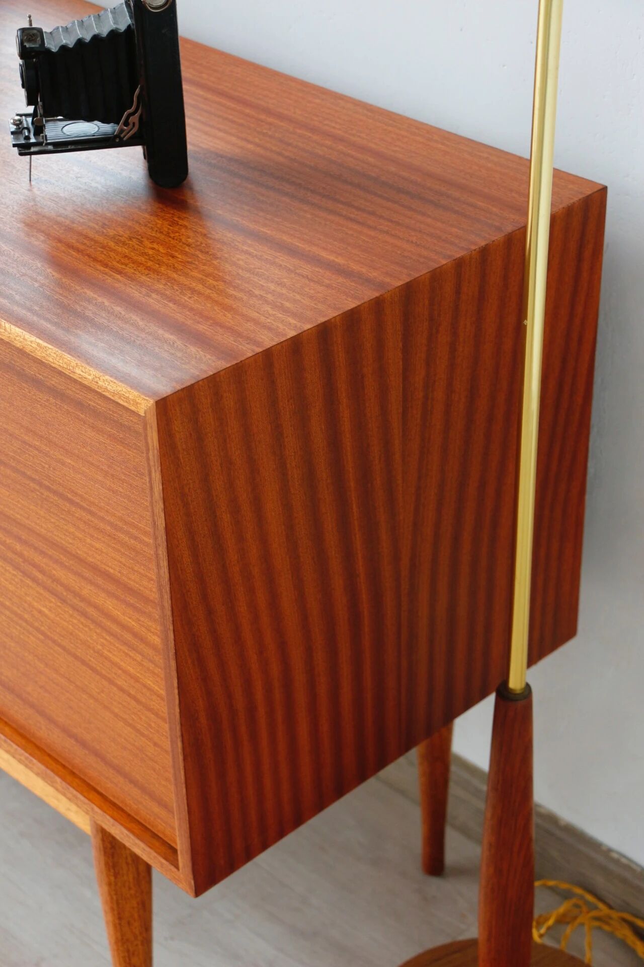 Rosewood mahogany enfilade Uniflex (1960) – Vintage furniture