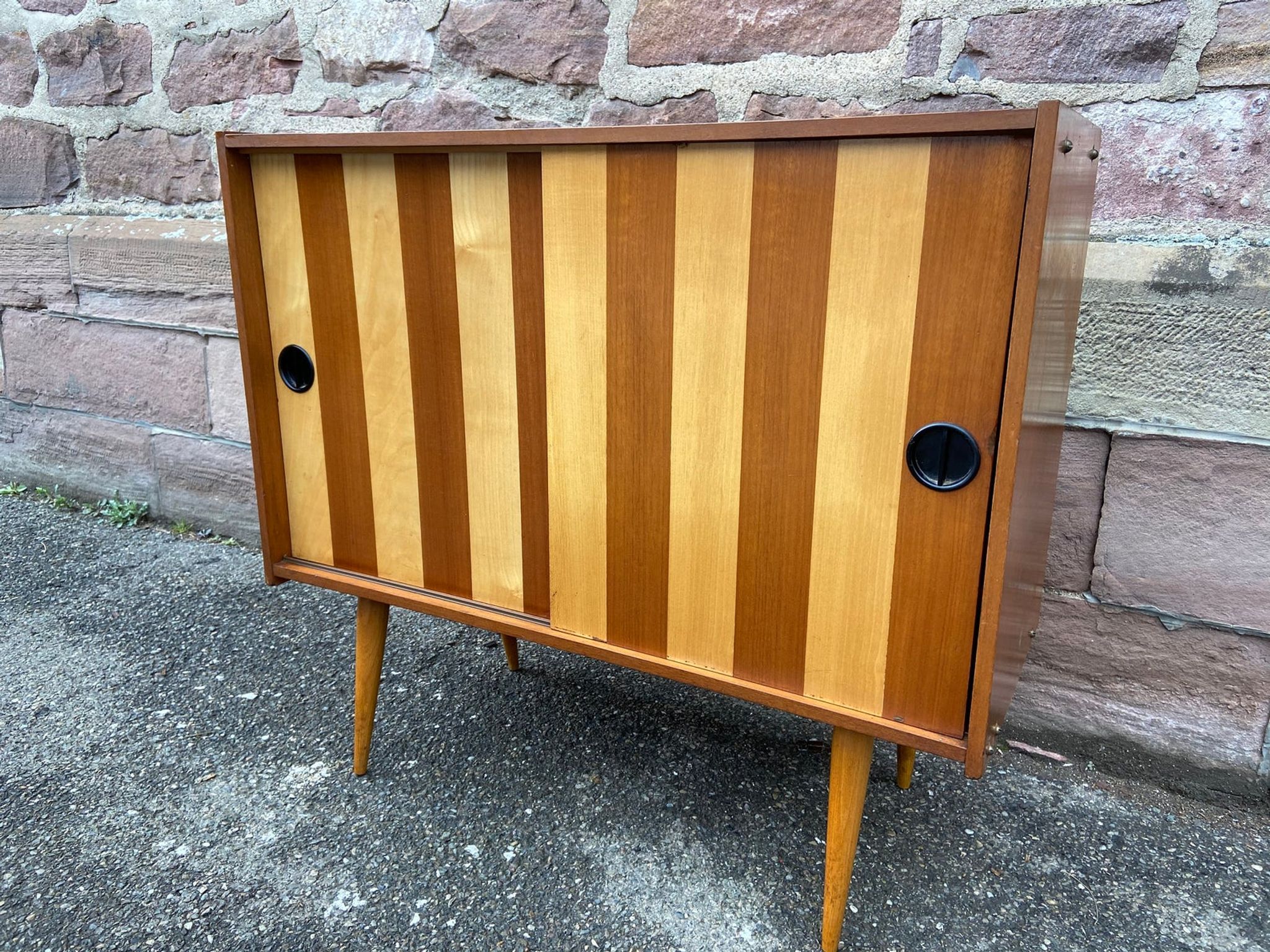 Petit meuble d’appoint pieds compas vintage design 1960