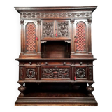 Buffet Renaissance de château en noyer massif vers 1850