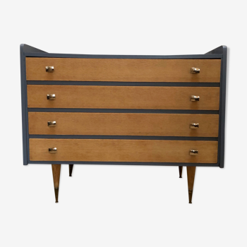 Dresser 60