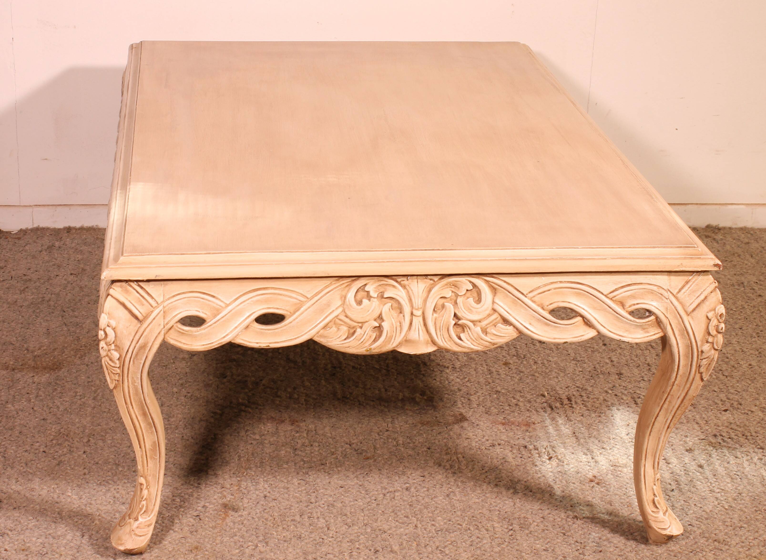 polychrome wooden coffee table