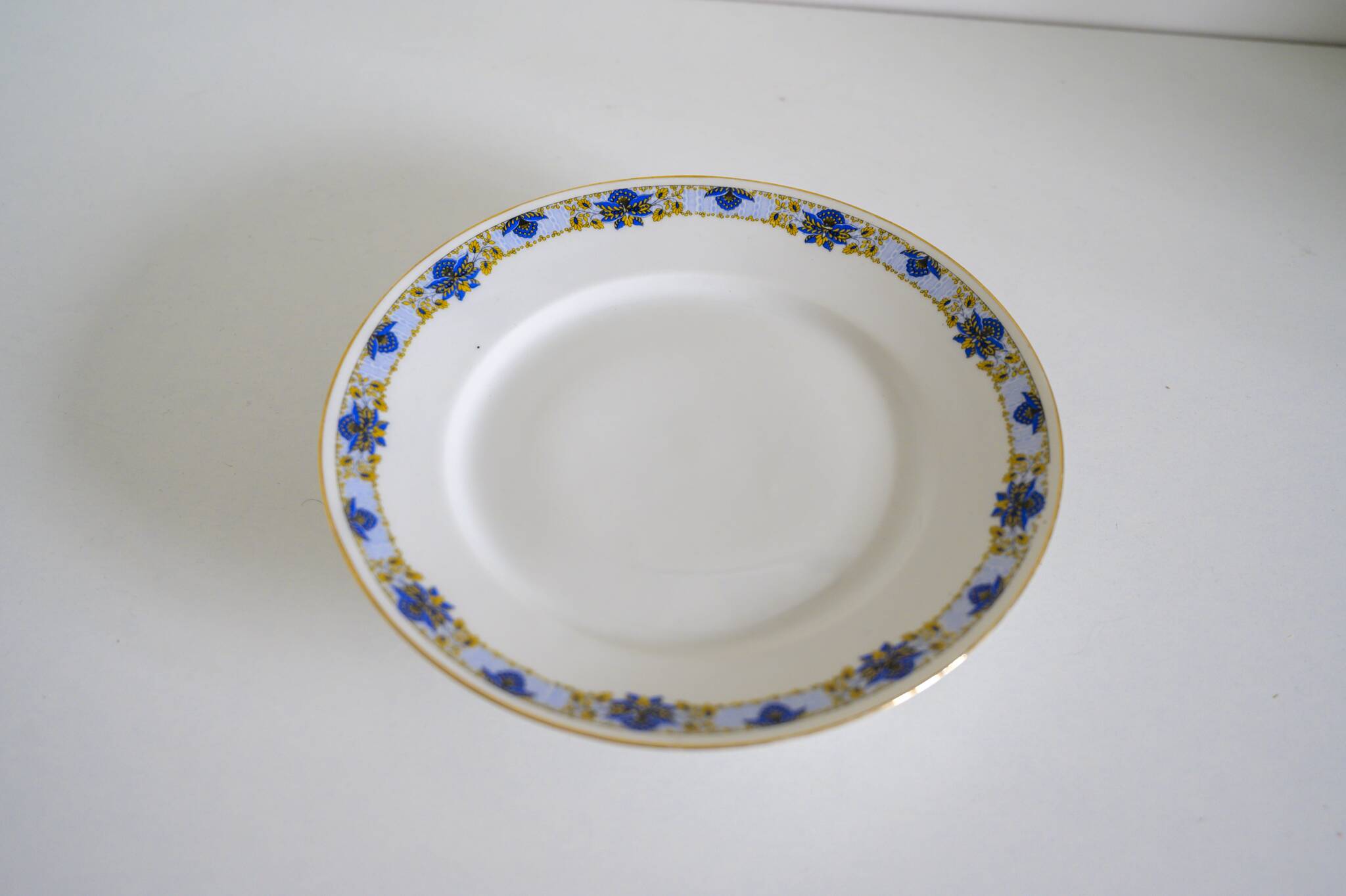 Rare porcelain bowl or bowl from the Gaston Sailly factory - 1920s and 1930s