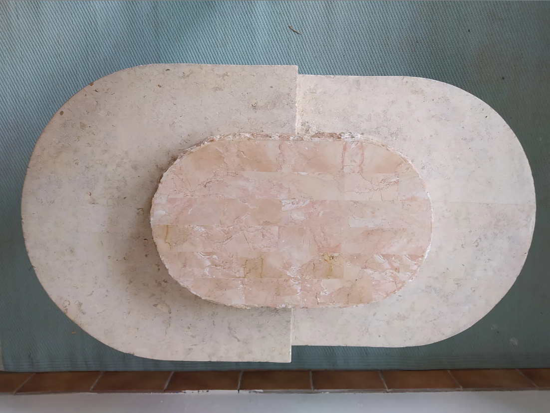 Oval coffee table in peirre and marble