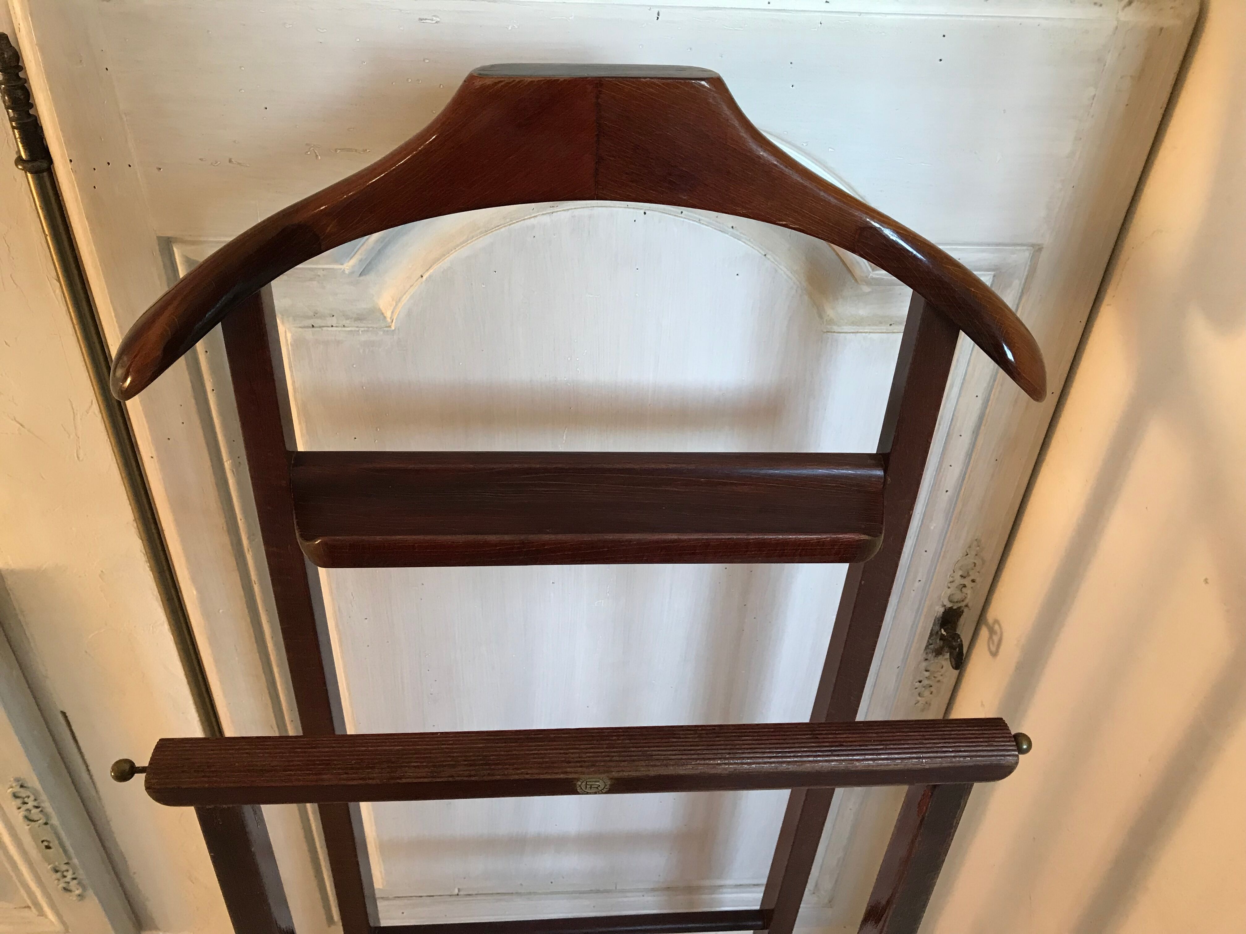 Fratelli Regiutti valet stand