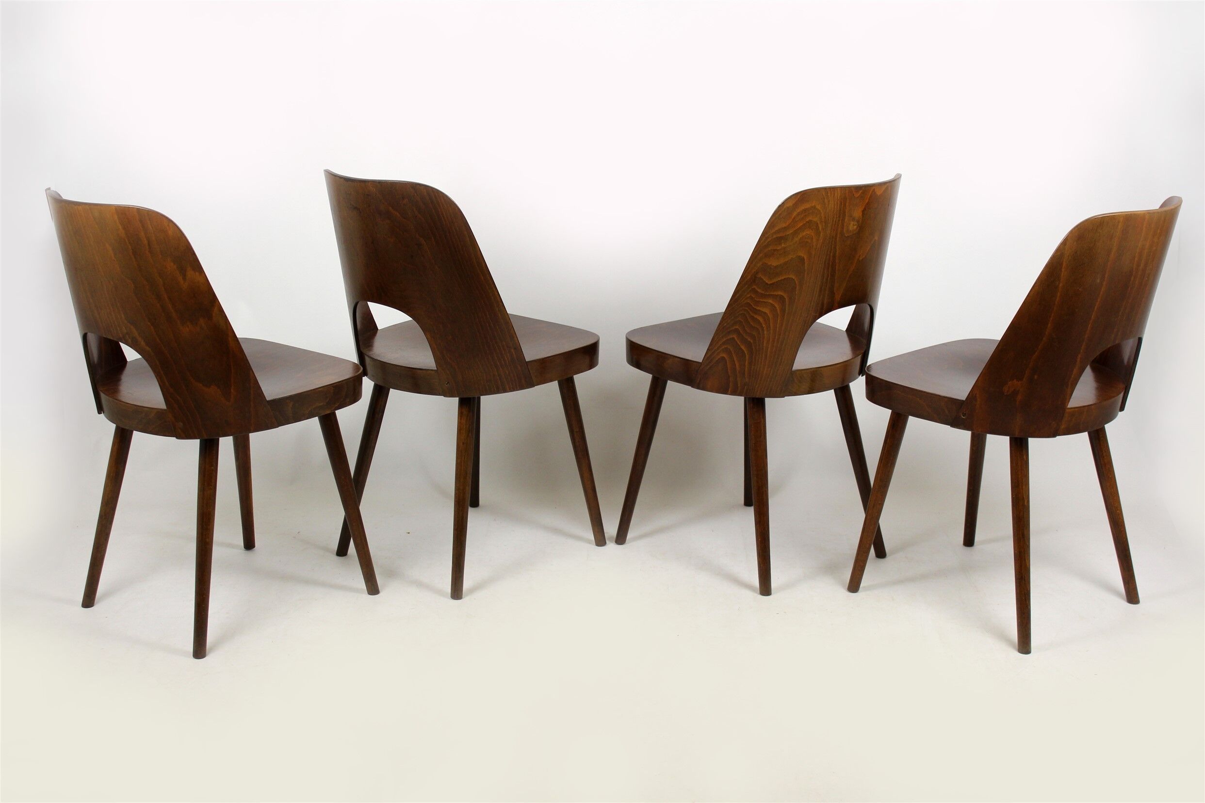 Set of 4 wooden chairs by Oswald Haerdtl for ton, 1950s, no. 515