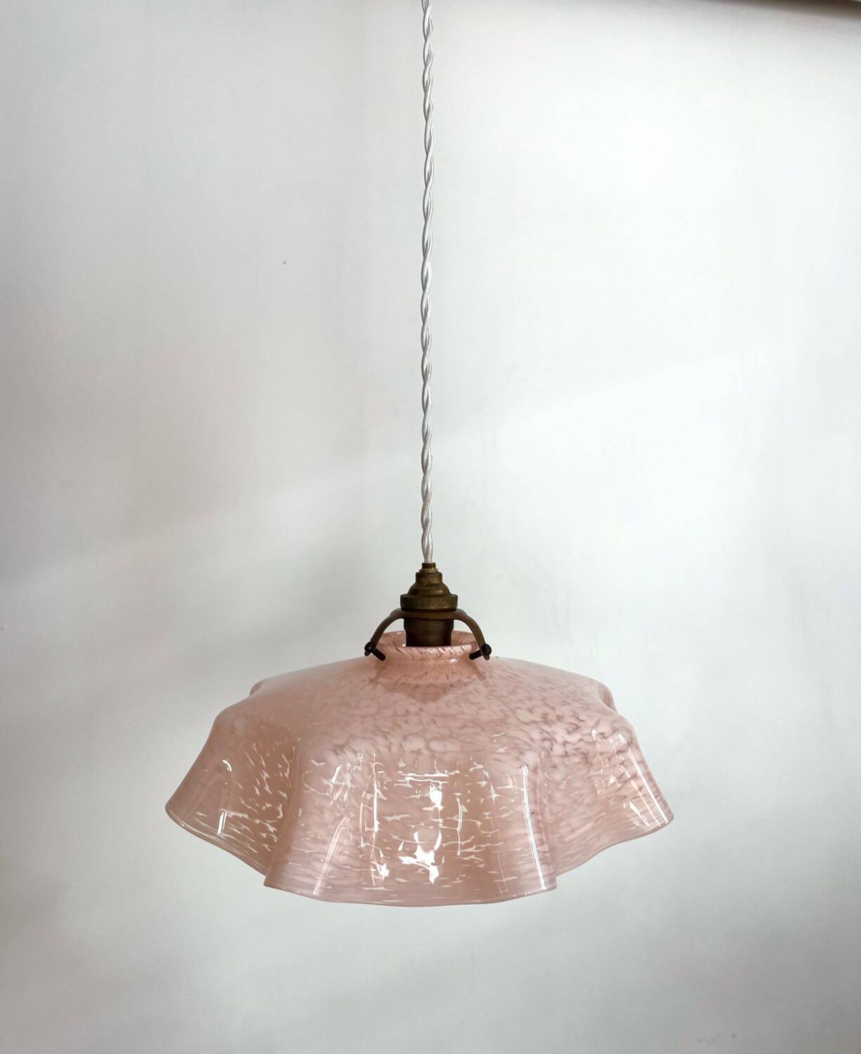 Clichy pink opaline pendant light