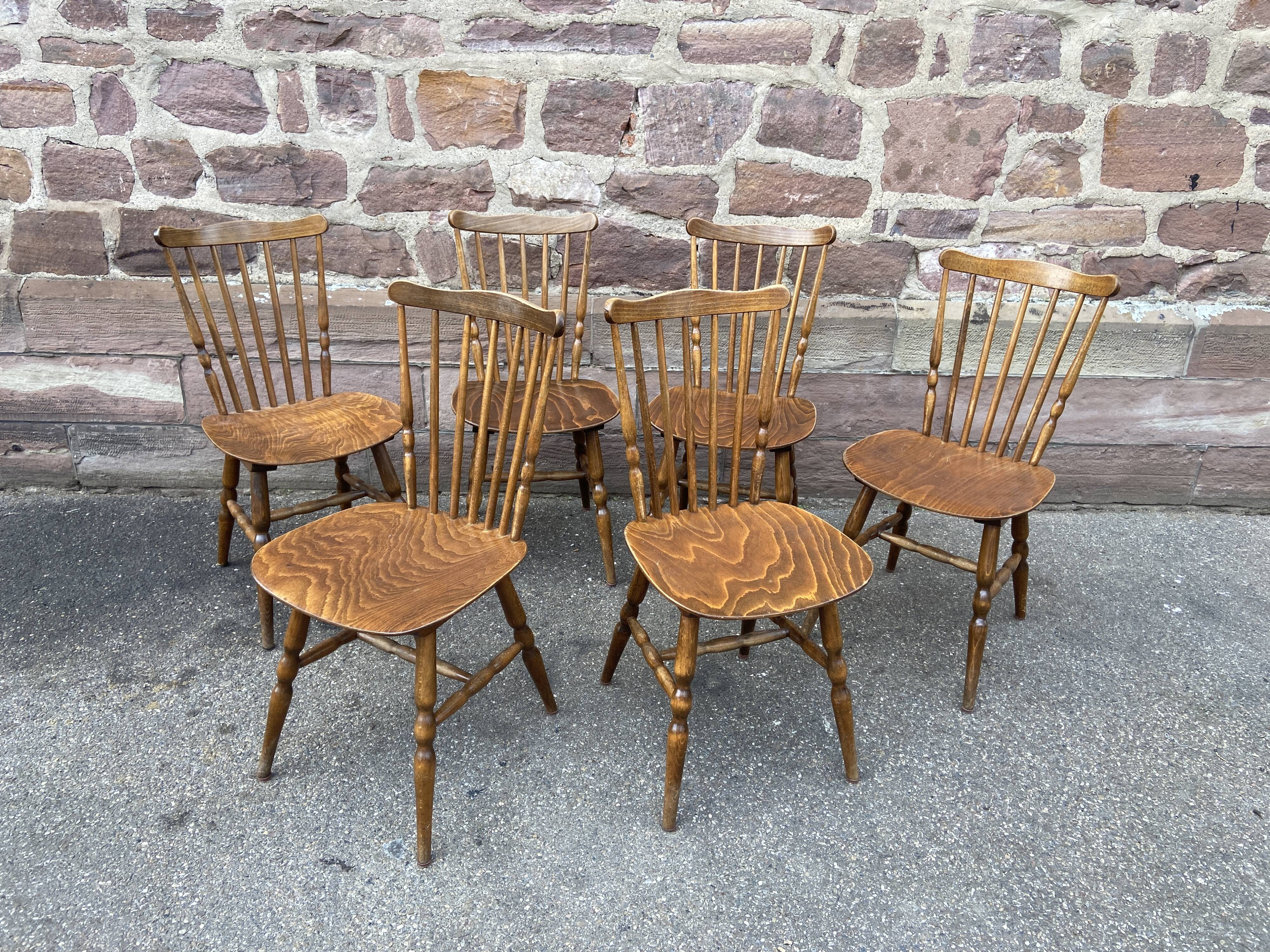 6 anciennes chaises scandinave Lounge Baumann Tapiovaara café bois courbé des années 70