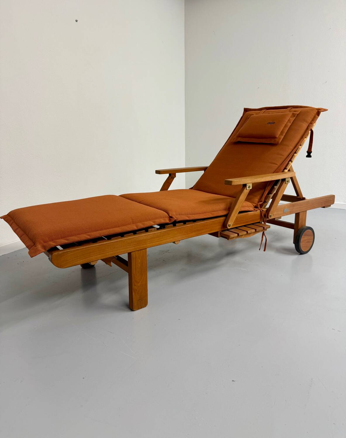 Fischer Möbel design teak deckchairs from the 90s