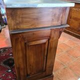 Coffee counter with zinc tray