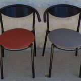 4  Chaises de style gondole structure métallique cossus et simili cuir