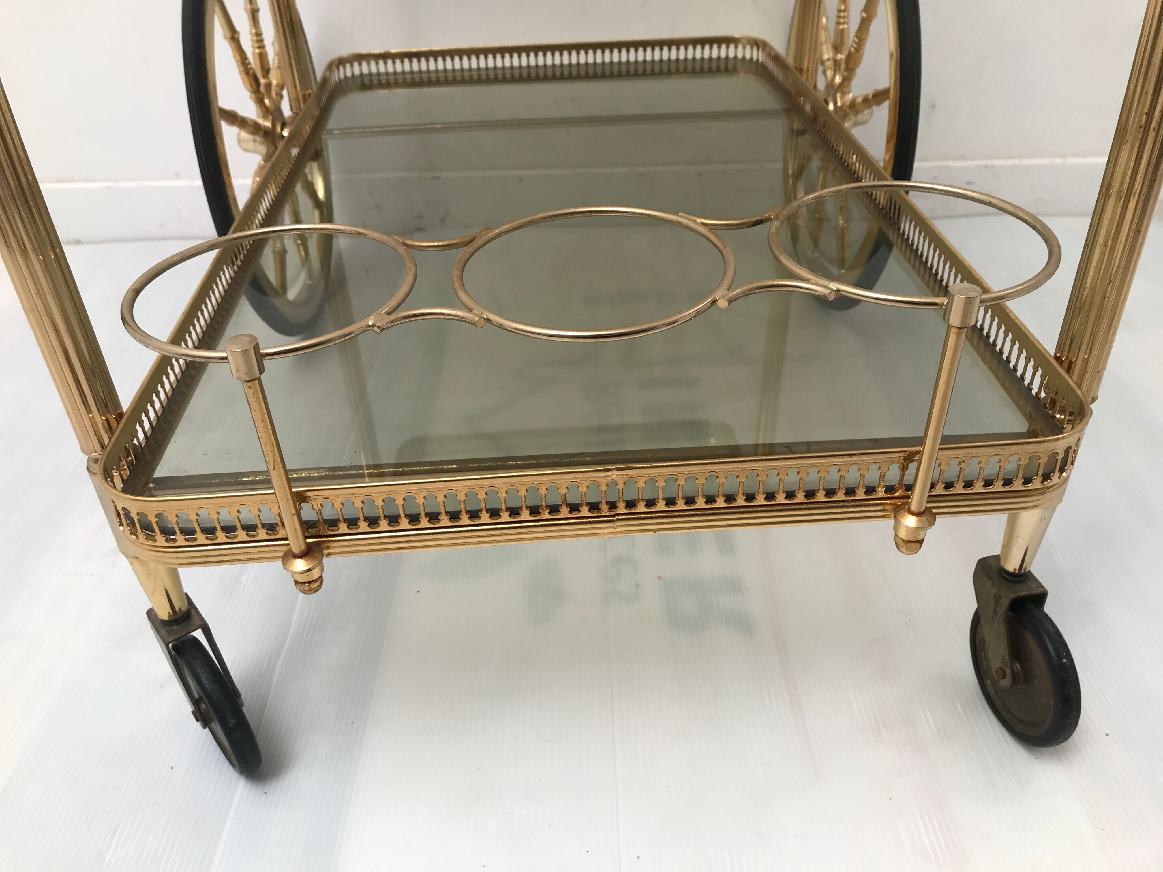 Golden vintage rolling service