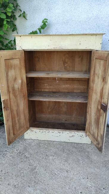 Patinated Parisian wardrobe