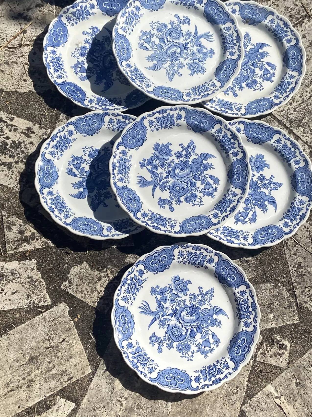 Ridgeway 13-piece dinner plate set – Windsor pattern – English Staffordshire earthenware