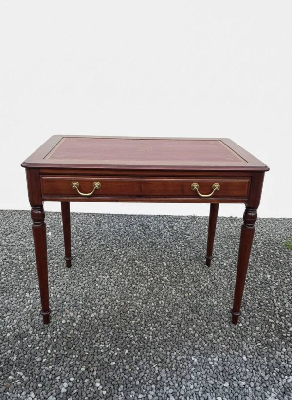 Bureau Style Louis Philippe en acajou du XXe