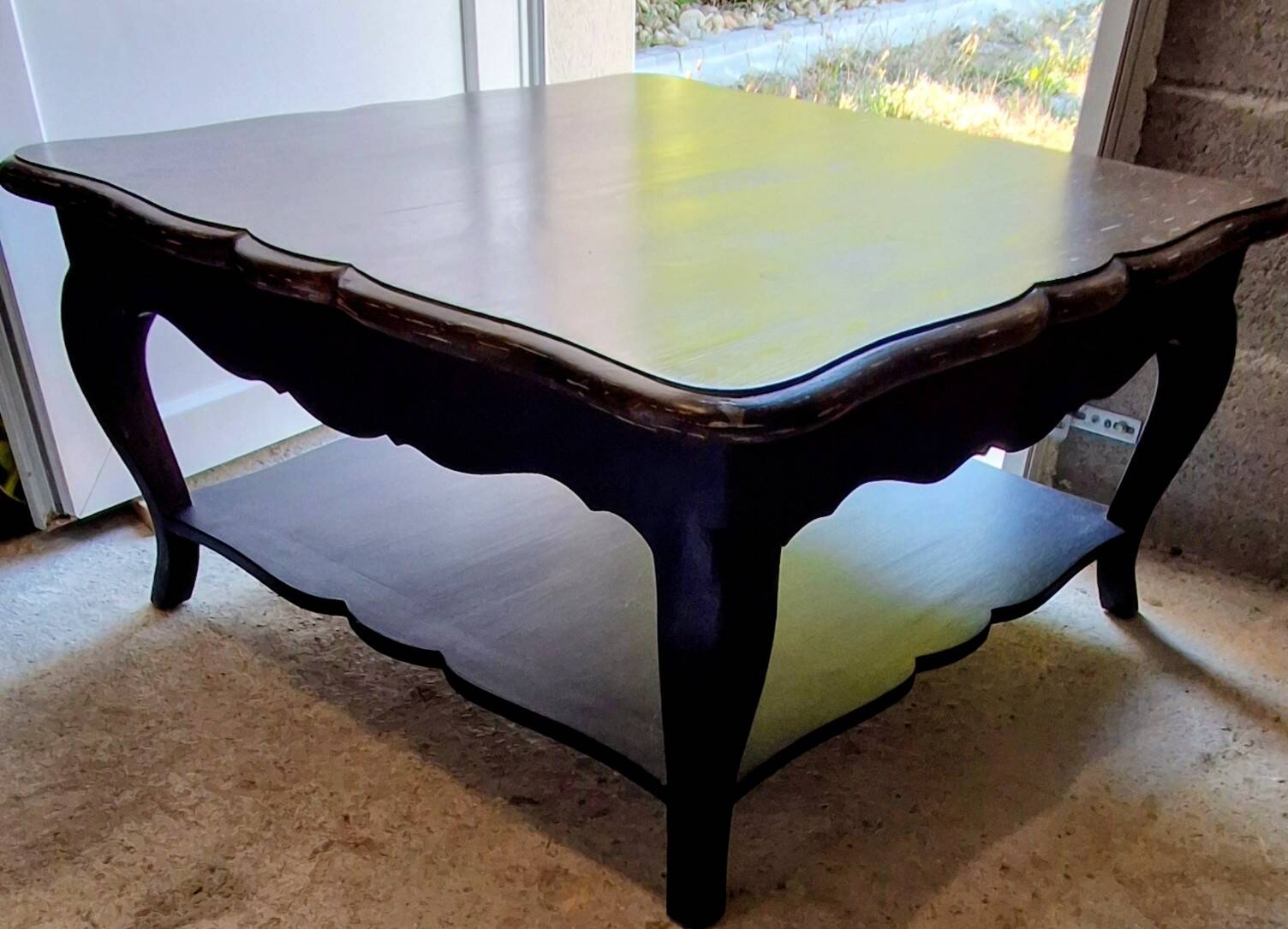 Coffee table